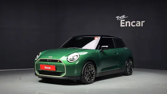MINI 4 SE 2024