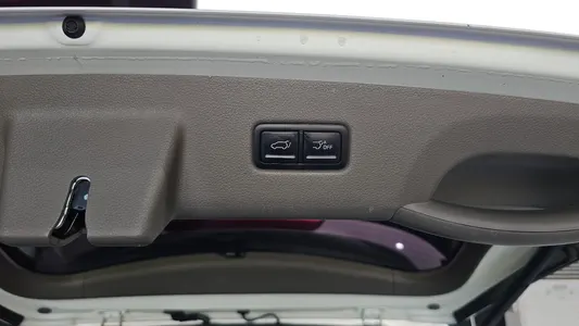 Kia Carnival 9 2020 32