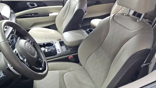 Kia Carnival 9 2020 27