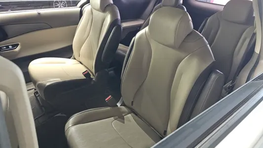 Kia Carnival 9 2020 28
