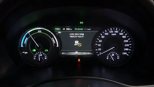 Kia K7 2019 8