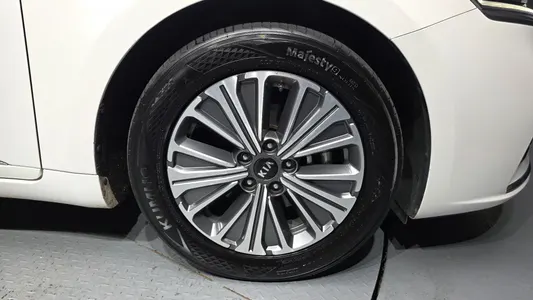 Kia K7 2019 21