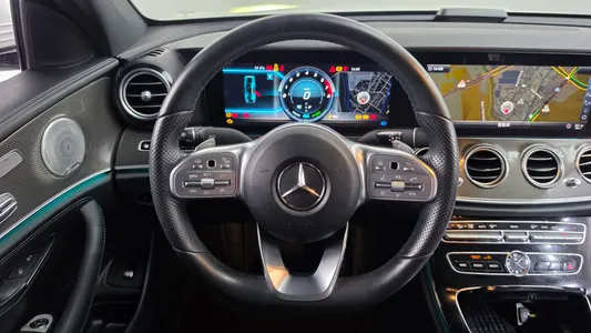 Mercedes-Benz E-Class W213 E350 4MATIC AMG Line 2019 13