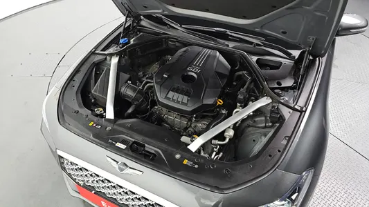Genesis G70 2.0T AWD 2019 6