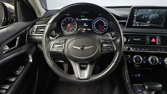 Genesis G70 2.0T AWD 2019 13