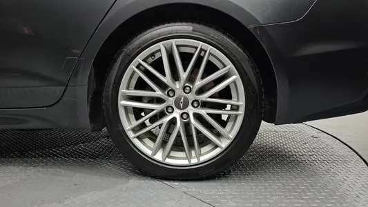 Genesis G70 2.0T AWD 2019 21