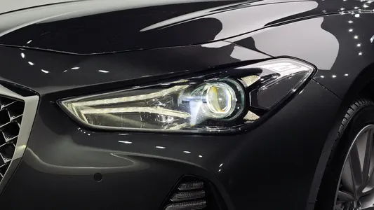 Genesis G70 2.0T AWD 2019 22