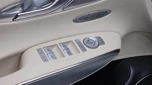 Genesis GV70 2.5T AWD 2022 28