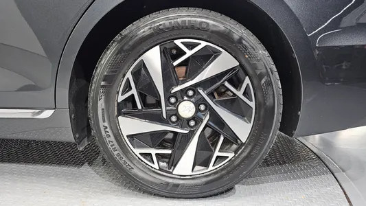 Hyundai IG 2021 21