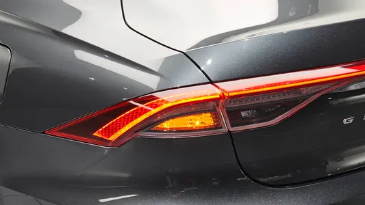 Hyundai IG 2021 23
