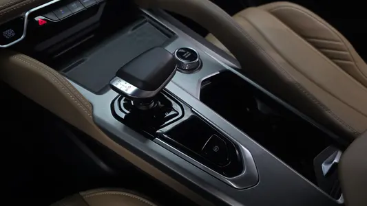 Renault Korea 그랑 콜레오스 1.5 E-TECH 2WD 2025 9