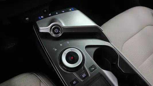 Kia EV6 2023 9