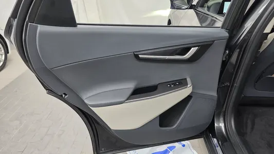 Kia EV6 2023 25
