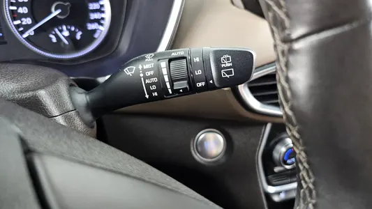 Hyundai TM 2.0 2WD 2019 15