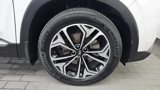 Hyundai TM 2.0 2WD 2019 21