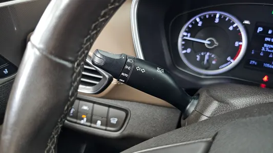 Hyundai TM 2.0 2WD 2019 31