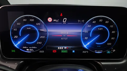 Mercedes-Benz EQE V295 EQE300 2023 8