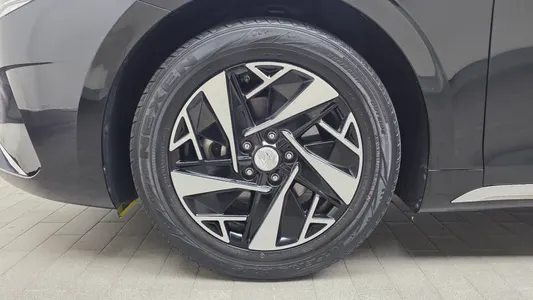 Hyundai IG 2022 5