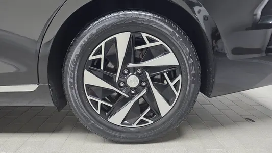 Hyundai IG 2022 21