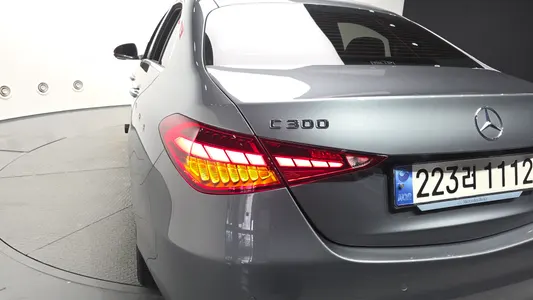 Mercedes-Benz C-Class W206 C300 4MATIC 2023 23