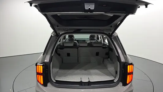 KG Mobility EVX E7 2024 20