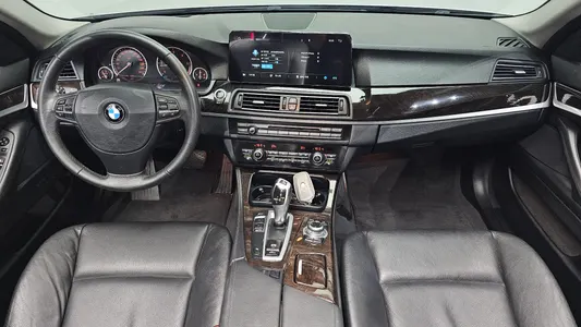 BMW 5 Series (F10) 520d 2012 7
