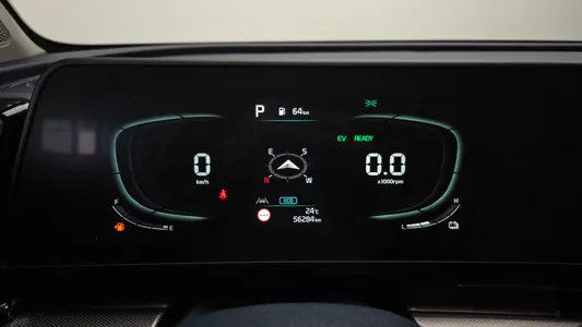 Kia 5 2WD 2023 8