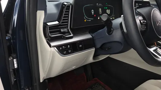 Kia 5 2WD 2023 13
