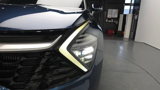 Kia 5 2WD 2023 22