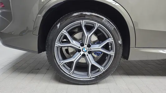BMW X5 (G05) xDrive 40i M 2025 4
