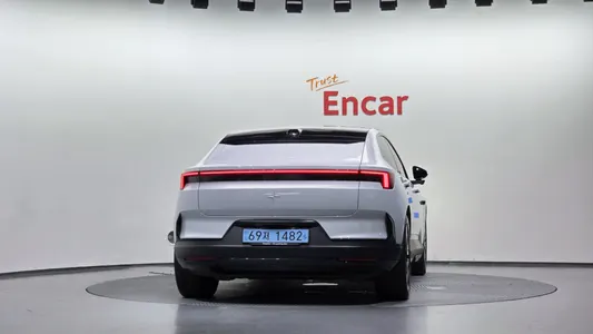 Polestar 4 2025 4