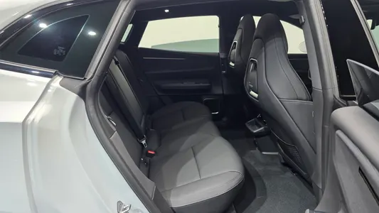 Polestar 4 2025 12