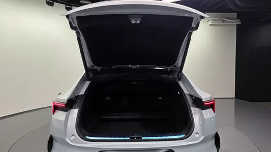 Polestar 4 2025 20