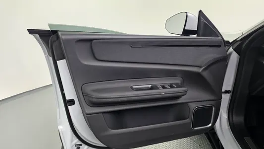 Polestar 4 2025 24