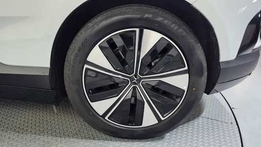 Polestar 4 2025 21