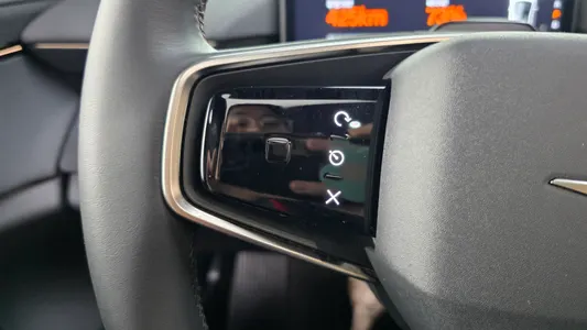 Polestar 4 2025 29