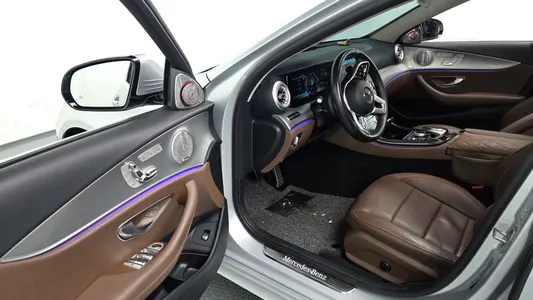 Mercedes-Benz E-Class W213 E300 AMG Line 2019 10