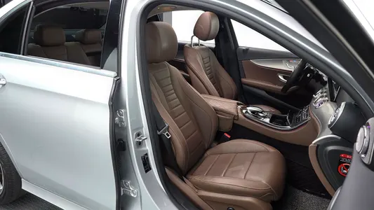Mercedes-Benz E-Class W213 E300 AMG Line 2019 26