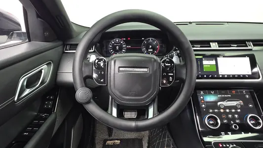 Land Rover 레인지로버 벨라 3.0 D300 R- HSE 2019 13