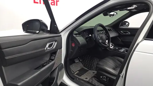Land Rover 레인지로버 벨라 3.0 D300 R- HSE 2019 10
