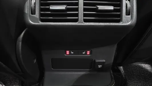 Land Rover 레인지로버 벨라 3.0 D300 R- HSE 2019 19