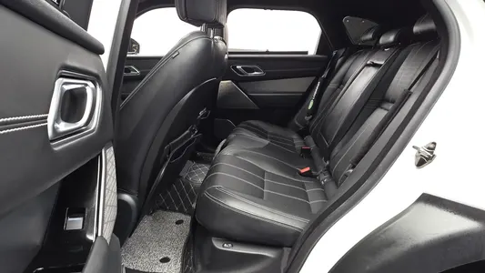 Land Rover 레인지로버 벨라 3.0 D300 R- HSE 2019 26