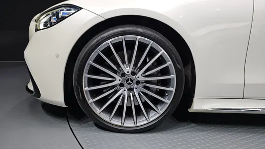 Mercedes-Benz S-Class W223 S500L 4MATIC 2023 4