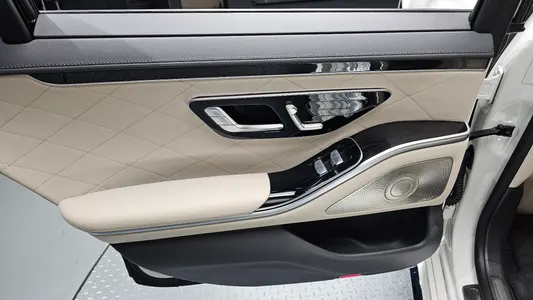 Mercedes-Benz S-Class W223 S500L 4MATIC 2023 25