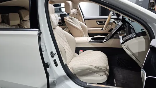 Mercedes-Benz S-Class W223 S500L 4MATIC 2023 26