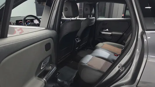 Mercedes-Benz EQA H243 EQA250 2021 26