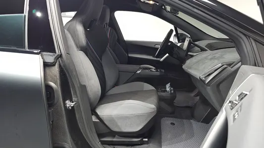 BMW iX xDrive45 M 2026 9
