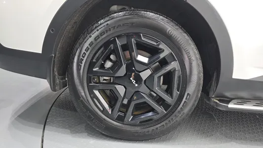 Kia 4 HEV 1.6 2WD 2024 5