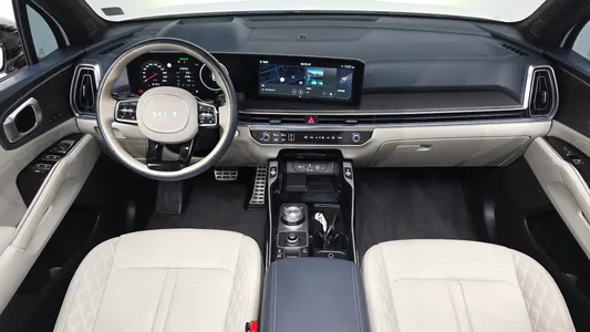 Kia 4 HEV 1.6 2WD 2024 7