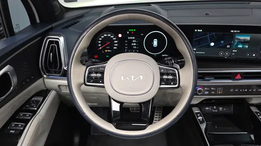 Kia 4 HEV 1.6 2WD 2024 13